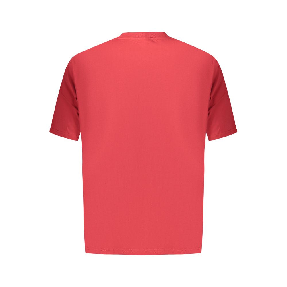 T-Shirt by Napapijri for men in cotton red & print showcases a unassuming silhouette, artfully detailed with a refined and unassuming for a sophisticated, contemporary look.