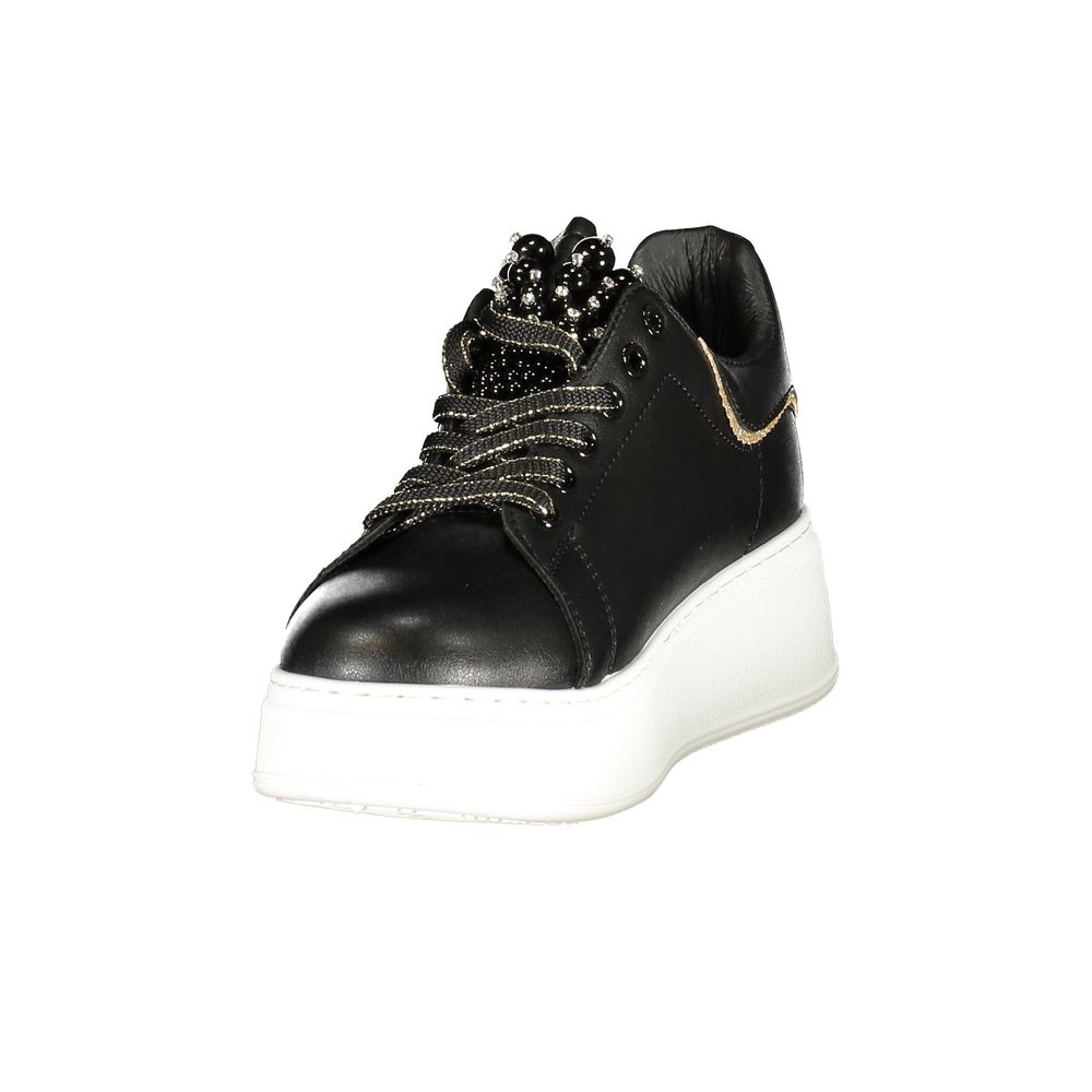 Sneakers by Laura Biagiotti for women in polyester black & pearl features an sumptuous design from the Women's Chunky Polyester Sneakers collection, highlighting a sumptuous chunky style for a premium, high-fashion look.