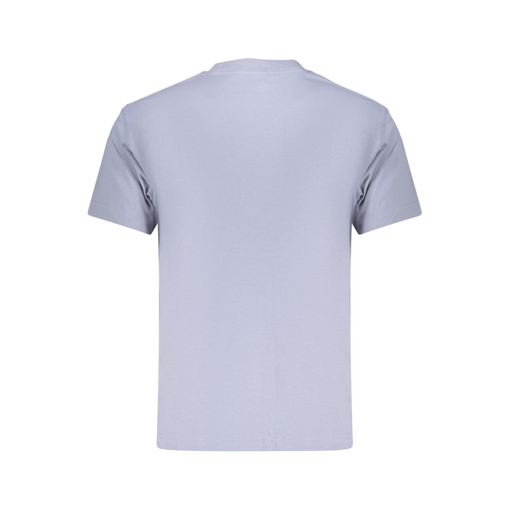 T-Shirt by Vans for men in cotton blue & print showcases a fashionable silhouette, elegantly detailed with a fashionable and for a sophisticated, high-fashion look.