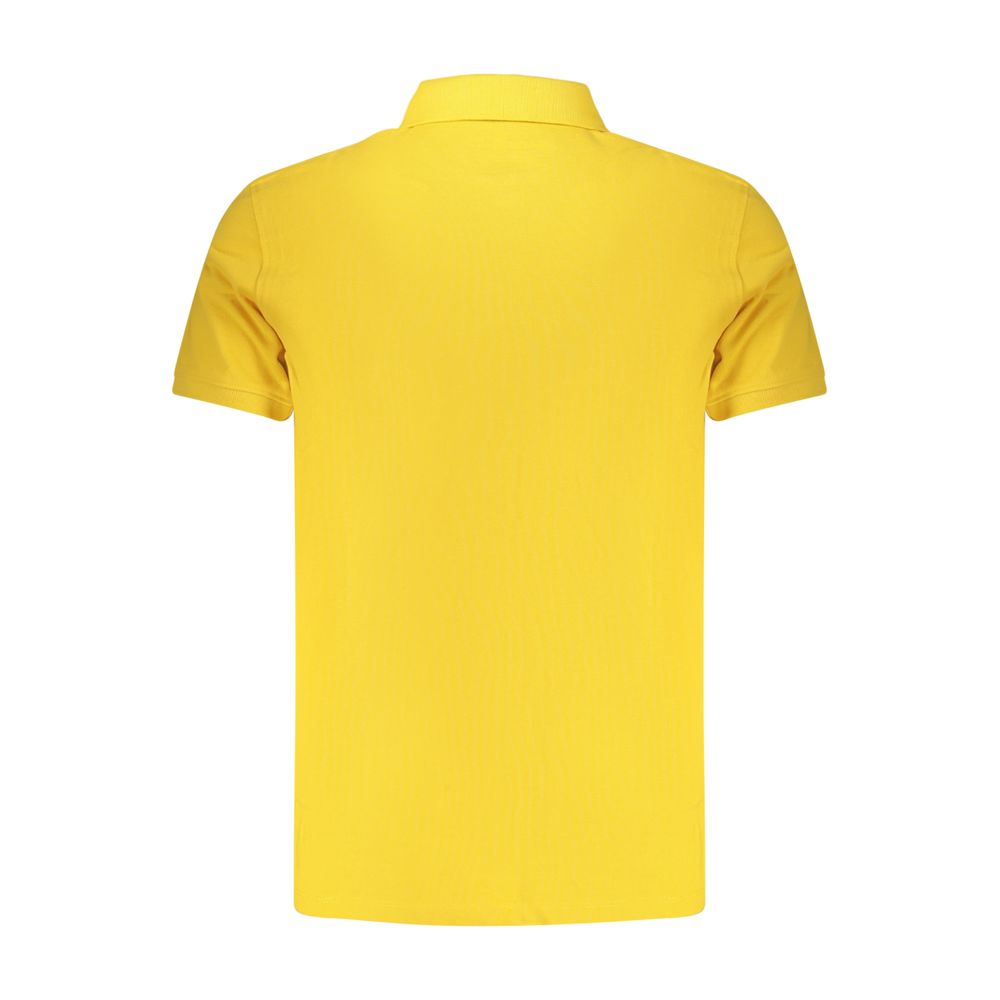Polo Shirt by Timberland for men in organic cotton yellow & signature showcases a enviable silhouette, featuring a refined and for a enviable finish.