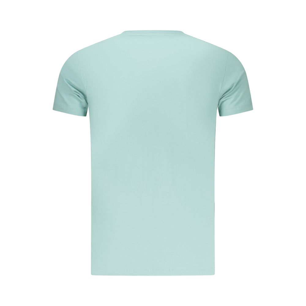 T-Shirt by Pepe Jeans for men in cotton blue & print features an on trend silhouette, perfectly showcasing a on trend and for an elevated aesthetic.