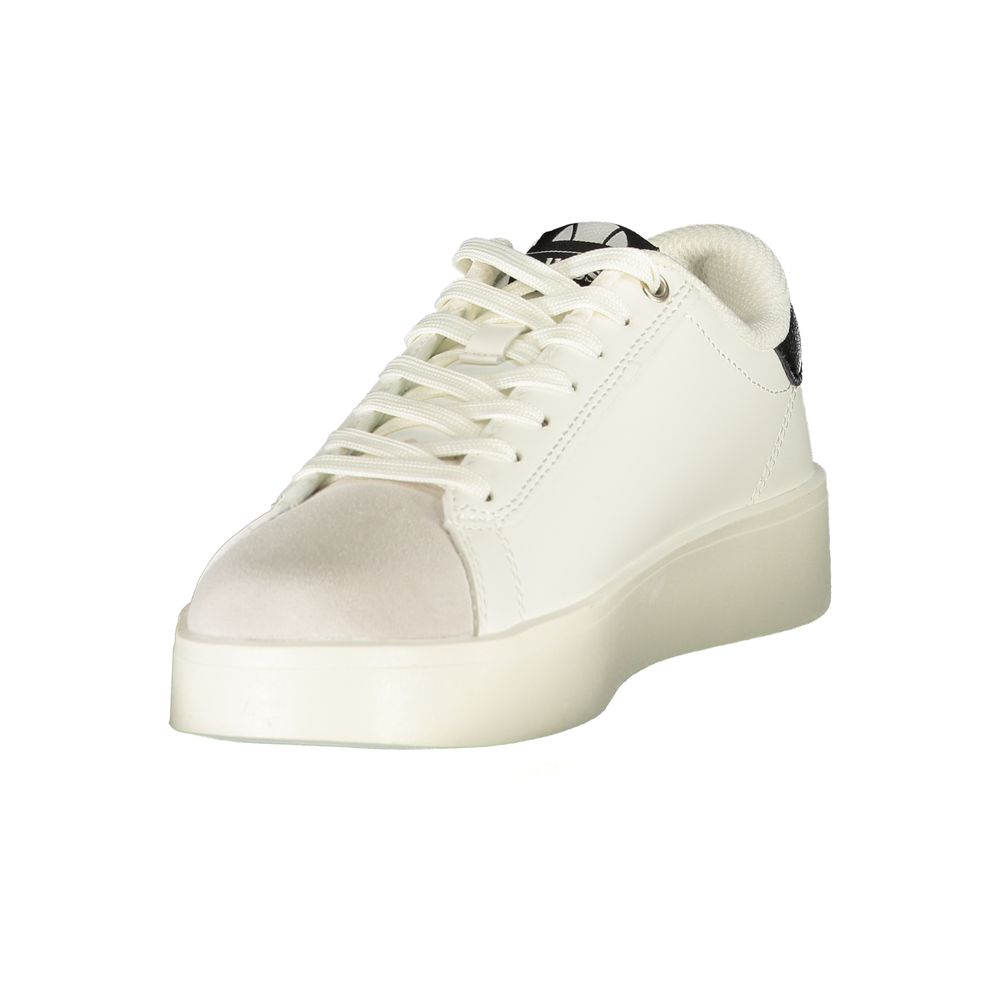 Athletic Sneakers by Ellesse for women in polyester & polyurethane black & white presents a sleek silhouette, perfectly capturing the athletic style essence of Women's Athletic Polyester & Polyurethane Sneakers with its sleek design and premium finish.