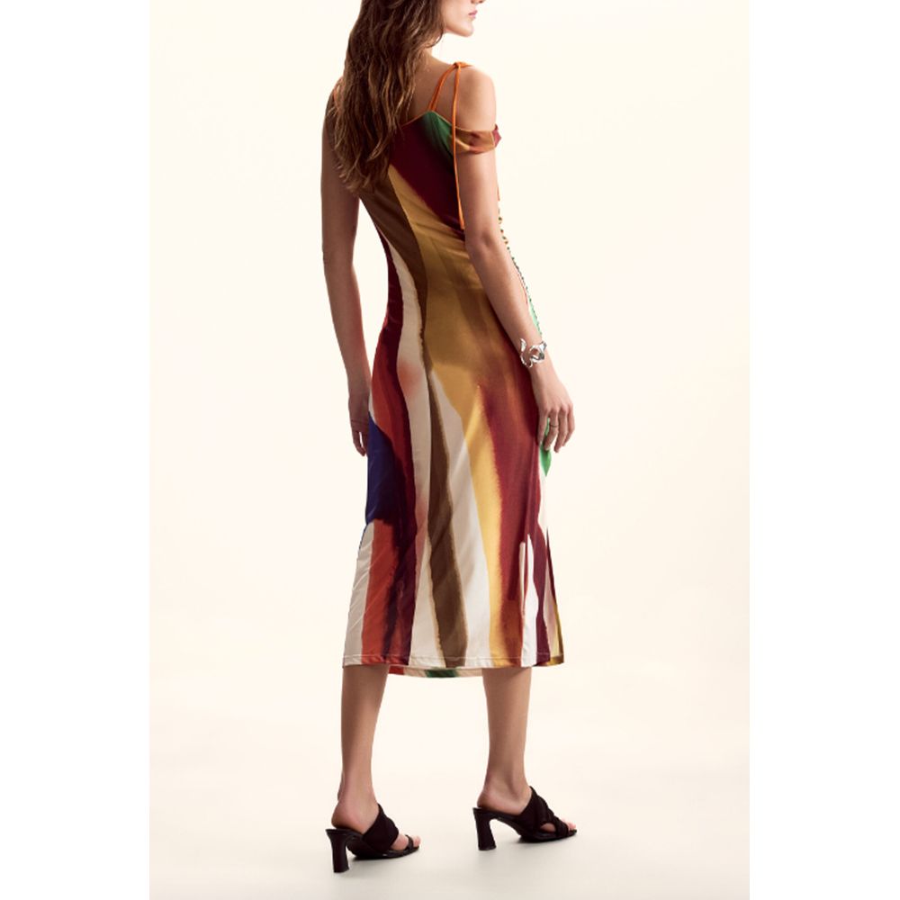 Dress by Desigual for women in stretch polyester brown & patterned features an sultry silhouette defined by a and , falling to an sultry midi for a sultry look.