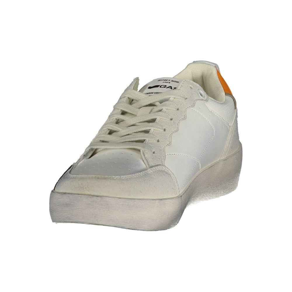 Sneakers by Gas for men in polyester & polyurethane white features an sumptuous design from the Men's Low-Top Polyester & Polyurethane Sneakers collection, highlighting a sumptuous low-top style for a premium, high-fashion look.