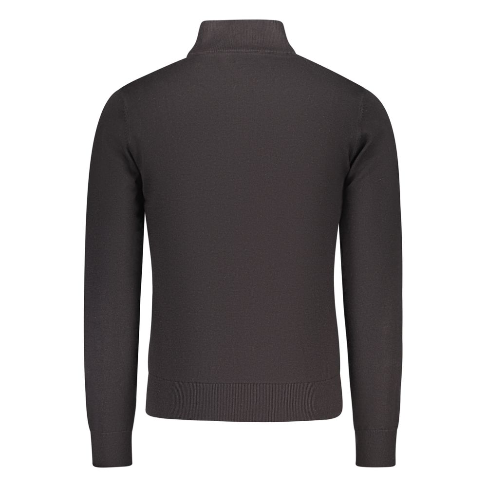 Cardigan by U.S. Grand Polo for men in cotton black & signature showcases a captivating silhouette, artfully detailed with a captivating and for a truly sophisticated captivating look.