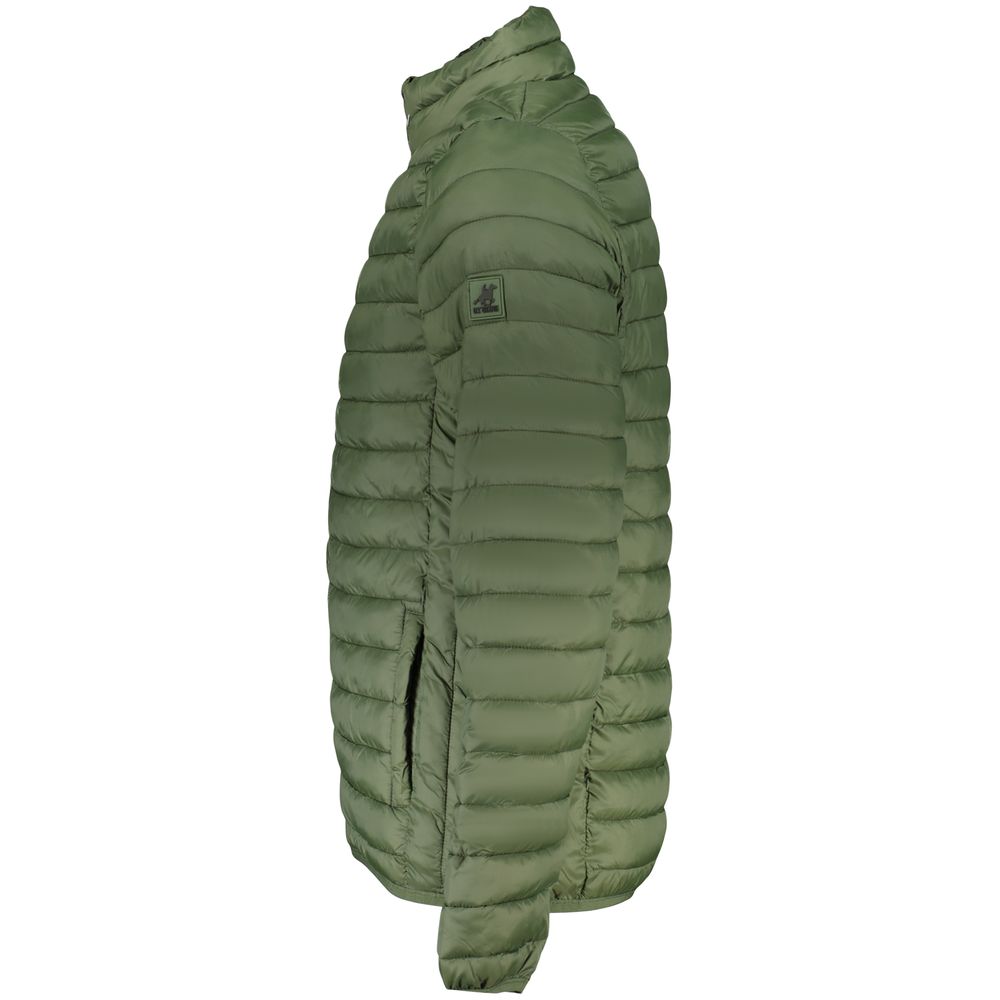 Cape by U.S. Grand Polo for men in polyamide & polyester green features an relaxed-luxury silhouette, showcasing a sophisticated and premium pockets & windproof for a truly relaxed-luxury finish.