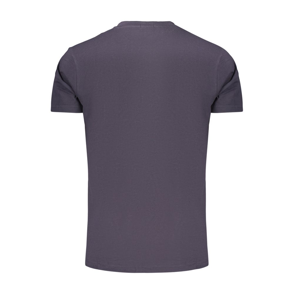 T-Shirt by Rifle for men in cotton blue features an on trend silhouette, perfectly showcasing a on trend and for an elevated aesthetic.