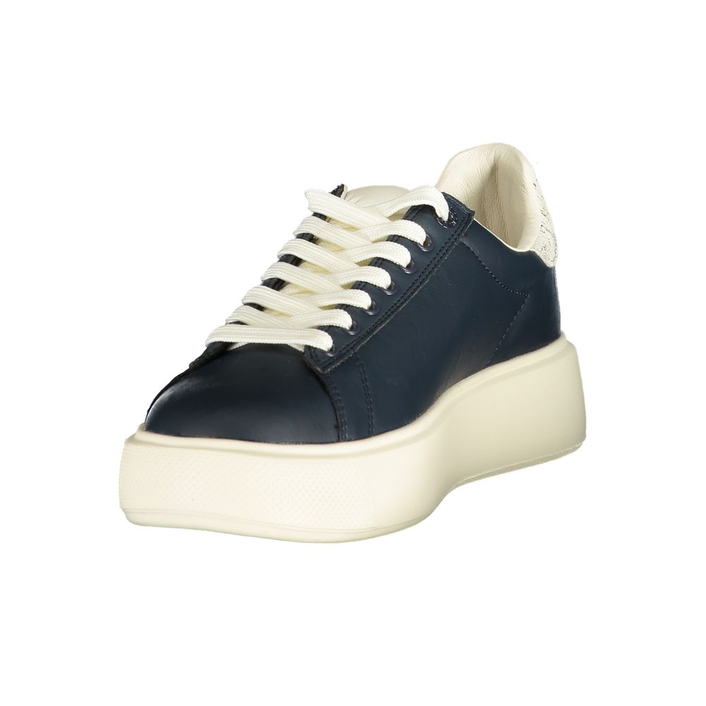 Sneakers by U.S. POLO ASSN. for women in polyester & polyurethane blue presents a sumptuous silhouette from the Women's Low-Top Polyester & Polyurethane Sneakers collection, showcasing a sumptuous low-top style for an elevated aesthetic.