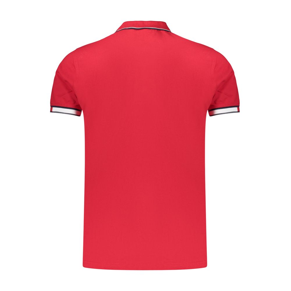 Polo Shirt by Norway 1963 for men in cotton red presents a crisp silhouette, artfully detailed with a crisp and crisp .