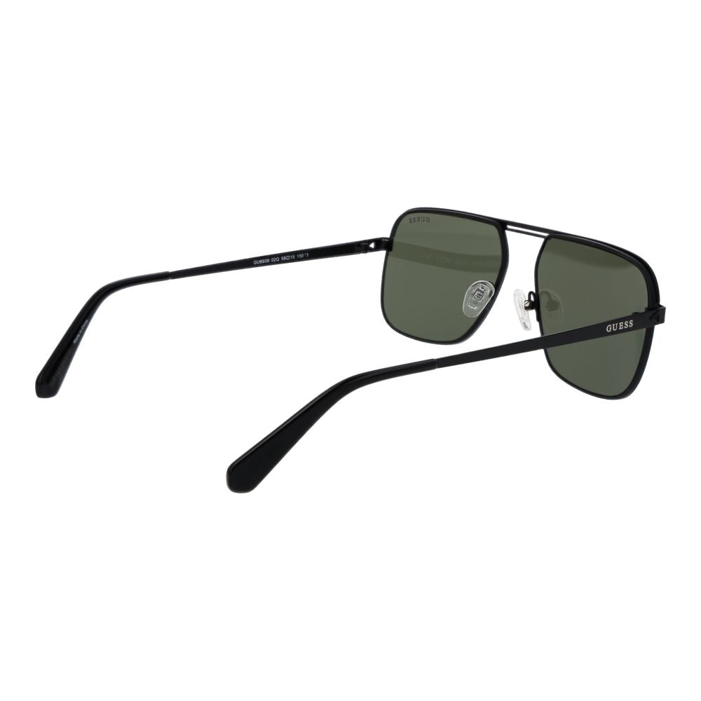 Sunglasses by Guess for men in metal black features an ethereal full-rim square frame design with black coloured frame frames and mirrored category-3-dark-tint lens for a ethereal finish.