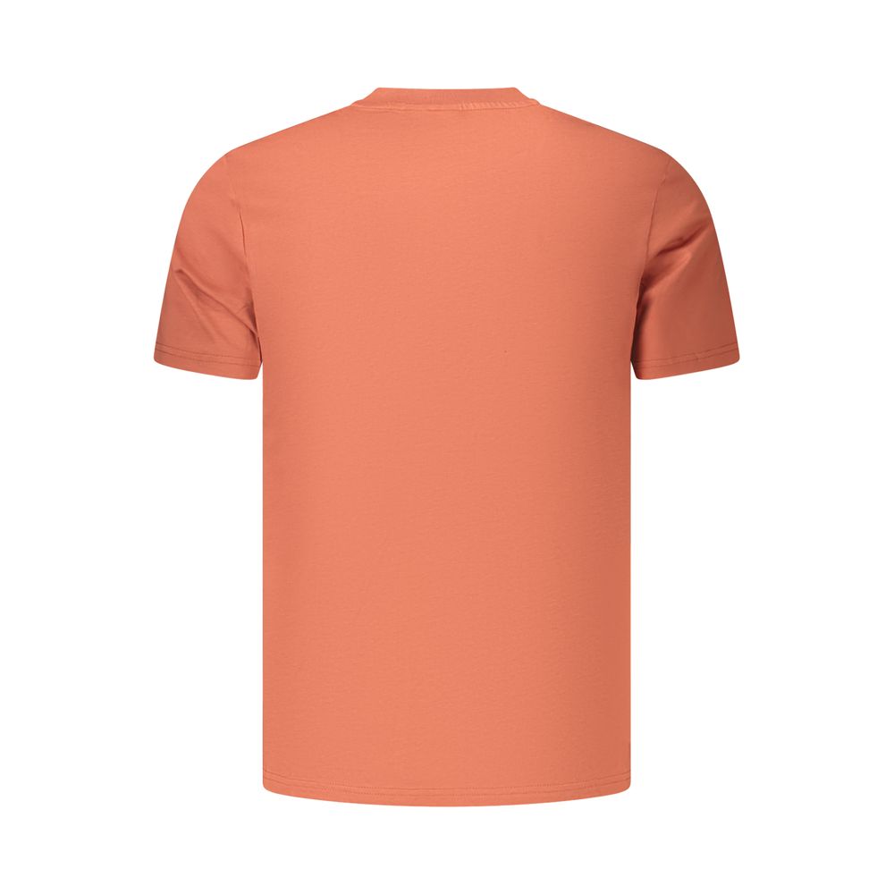 T-Shirt by Fila for men in organic cotton red, signature & print showcases a chic silhouette, artfully detailed with a chic and for a chic finish.