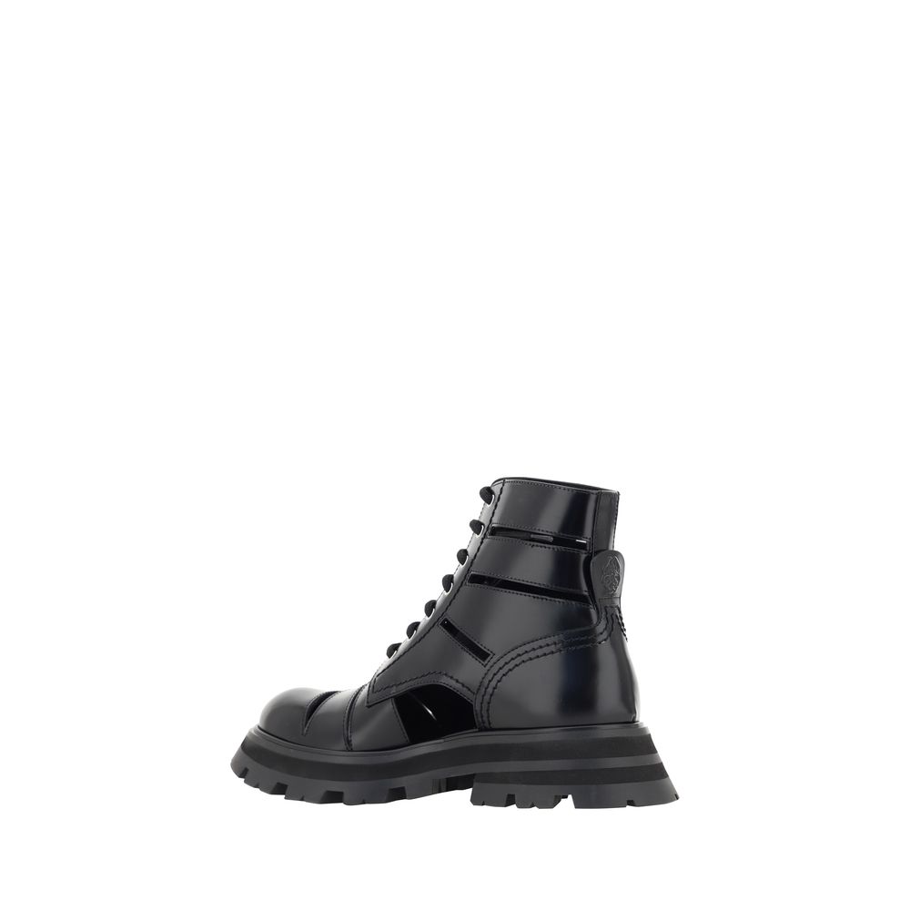 Alexander McQueen Wander Women's Bos Taurus Calfskin Leather Lace-Up Ankle Combat Cut-Out Boots - Black Patterned