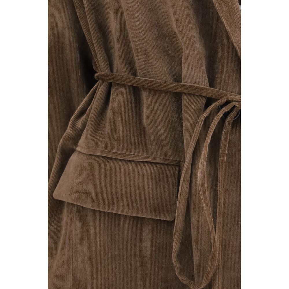 Overcoat by Brunello Cucinelli for women in cashmere corduroy & viscose brown features an satoral silhouette, showcasing a sophisticated and satoral pockets for a premium, timeless look.