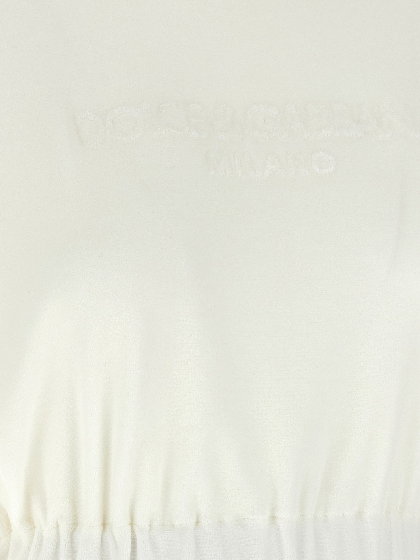 T-Shirt by Dolce & Gabbana for women in polyamide cotton white showcases a dramatic silhouette, elegantly detailed with a dramatic and for a truly dramatic finish.