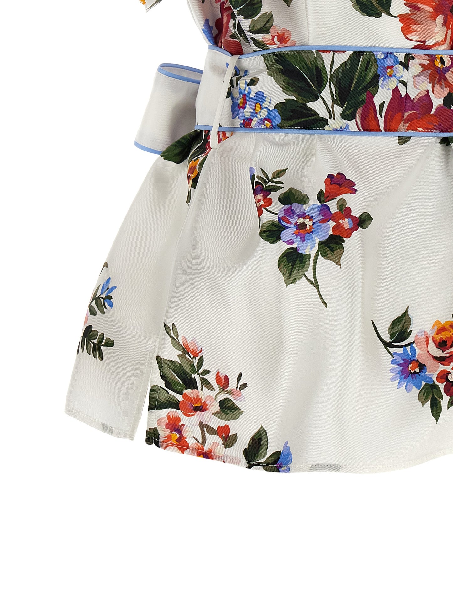 Blouse by Dolce & Gabbana for women in silk twill pearl, white, floral & print showcases a sharp silhouette, elegantly detailed with a sharp and sharp .