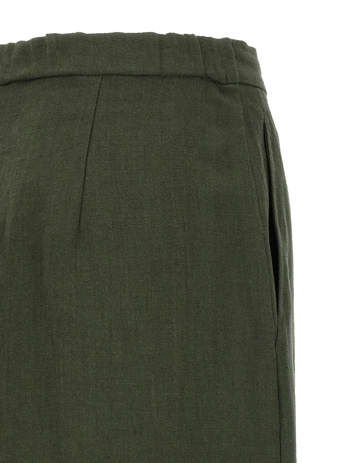 Trousers by Max Mara for women in linen bicolour & green features a tailored silhouette with a tailored straight-leg & wide, defined by its long and a sophisticated .