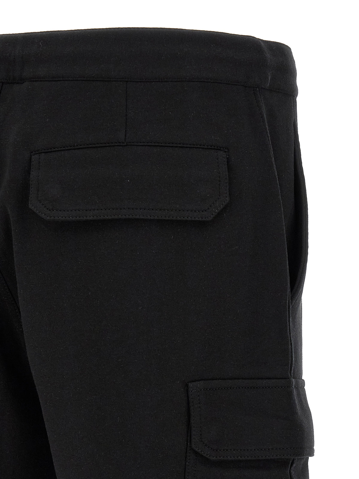 Bermuda Shorts by Brunello Cucinelli for men in silk polyamide cotton & cashmere black features a sartorial silhouette, showcasing a sartorial and long short with a sophisticated for a sartorial look.