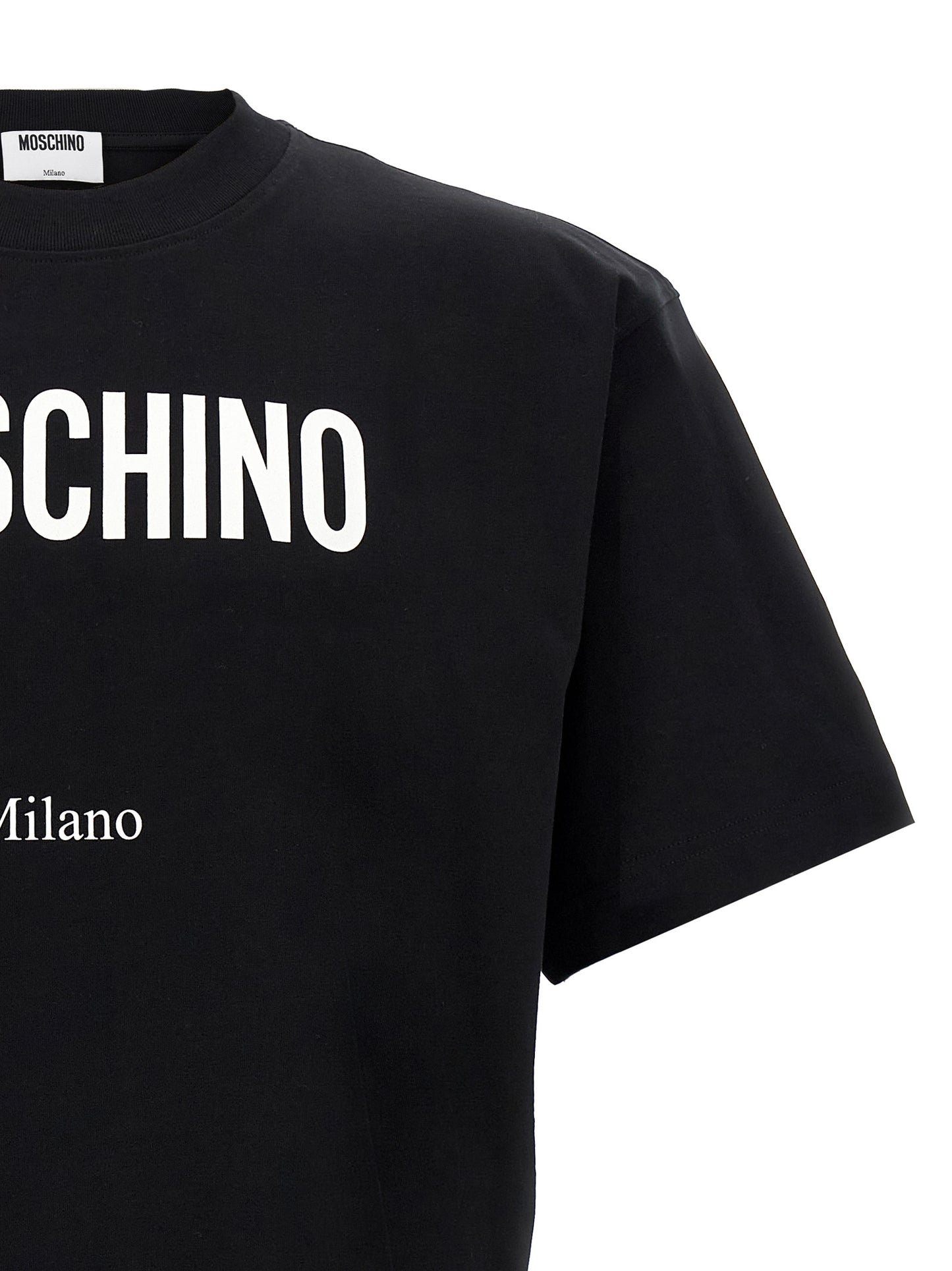 T-Shirt by Moschino for men in cotton bicolour, black, white & print showcases a fashionable silhouette, elegantly detailed with a fashionable and crew neckline for a sophisticated, high-fashion look.