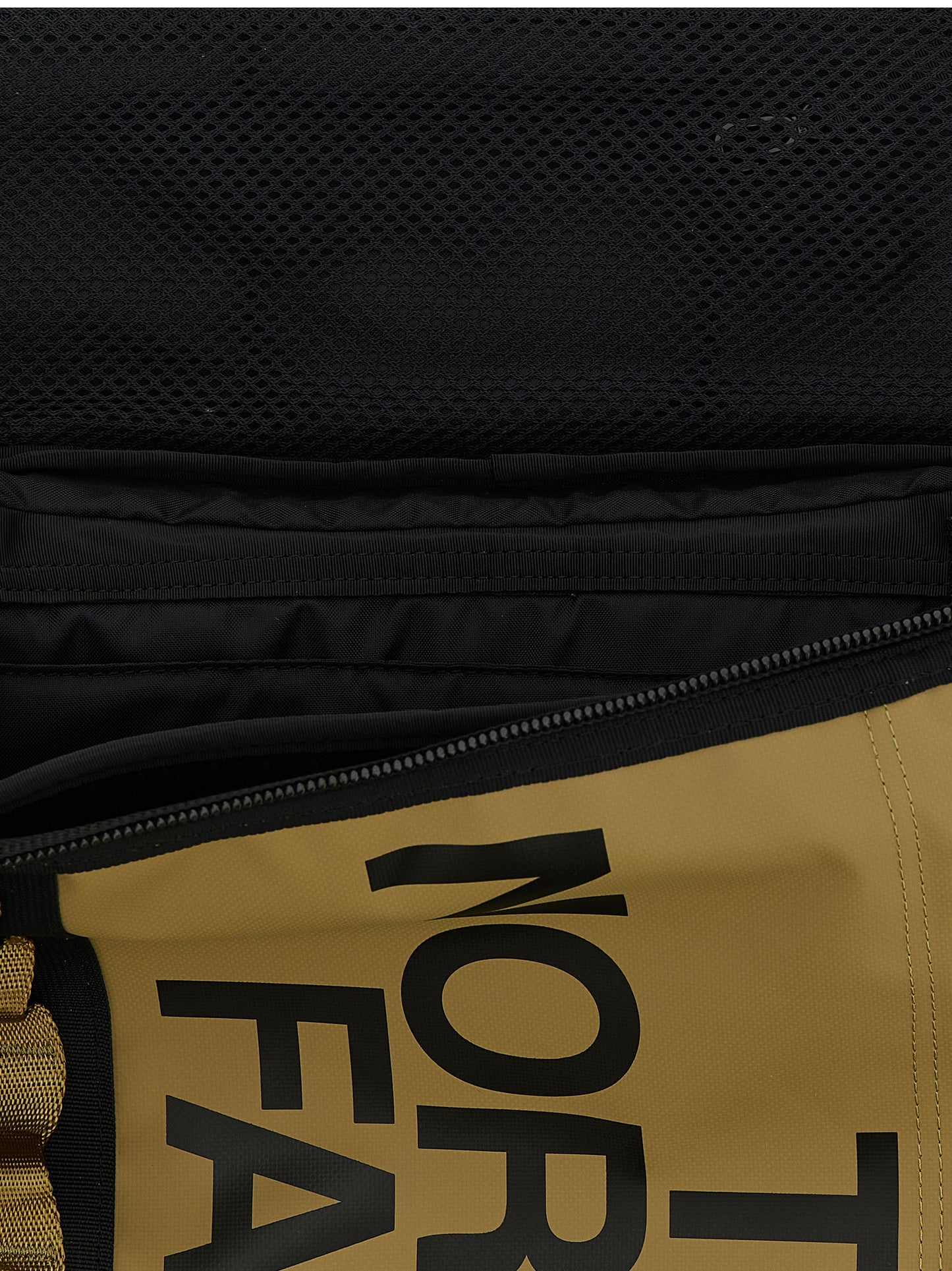 Backpack by The North Face for unisex in polyester bicolour & green features a fashionable silhouette, showcasing the Base Camp Fuse Box Polyester Backpack design with a secure zipper & buckle, ample , and versatile handle, backpack-strap & adjustable-strap.