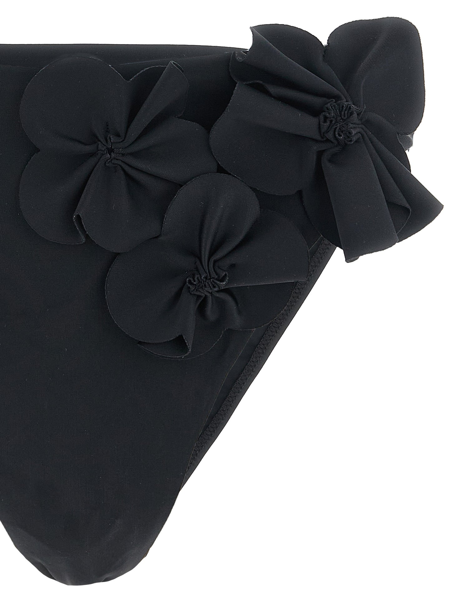 Bikini by GOLDBERGH for women in stretch polyamide and black & floral presents a sultry silhouette, artfully capturing the sophisticated aesthetic of Waves Women's Stretch Polyamide Bikini with a sultry finish.
