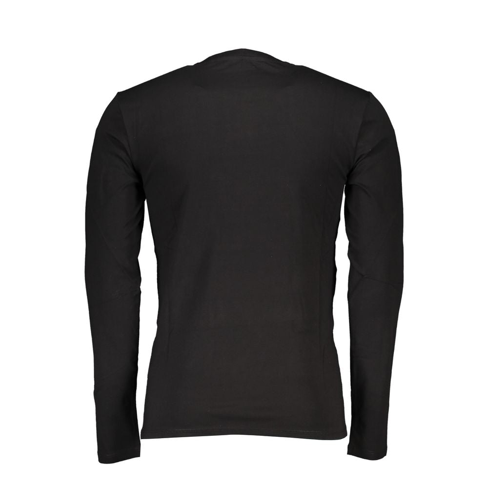 T-Shirt by Guess Jeans for men in stretch organic cotton black & print showcases a chic silhouette, artfully detailed with a chic and for a chic finish.