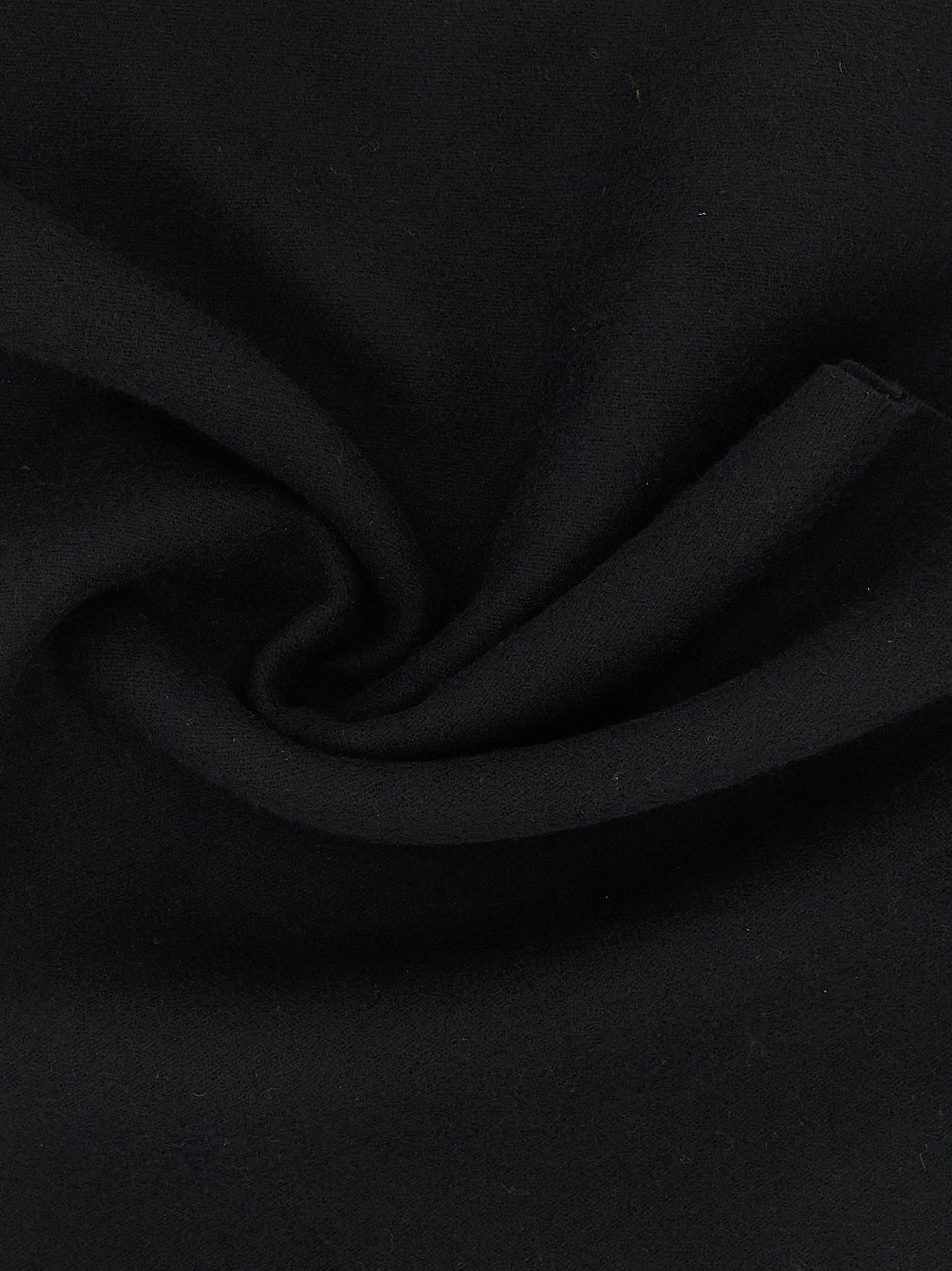 Scarf by Valentino Garavani for men in cashmere bicolour, black, white & signature presents a cosy silhouette, artfully capturing the sophisticated design and premium aesthetic of the Icon V Logo Cashmere Shawl Stole Fringes Scarf.
