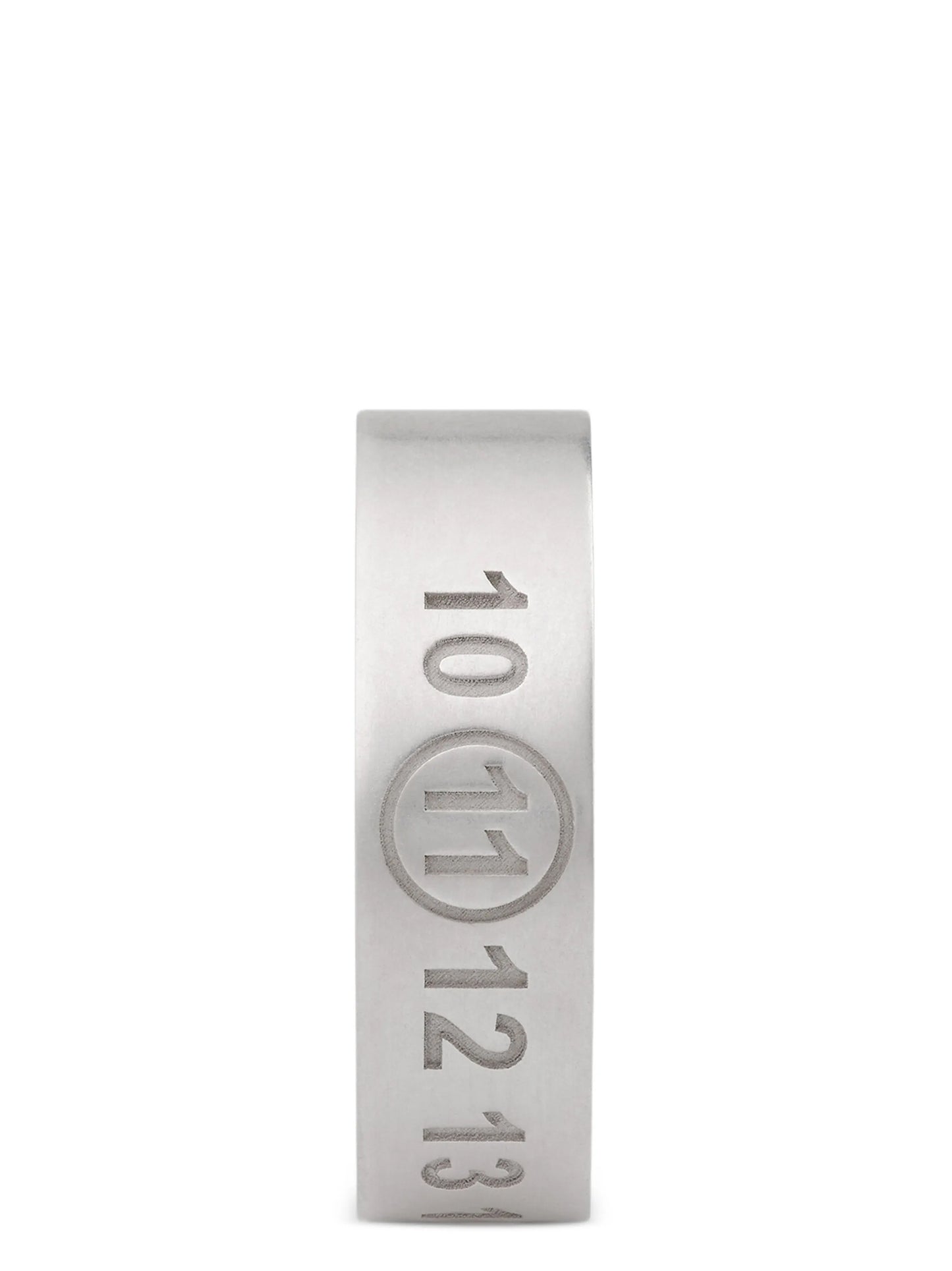 Ring by Maison Margiela for men in stretch cotton silver features a dynamic silhouette, showcasing a dynamic Men's Silver Ring design with a refined, dynamic finish.