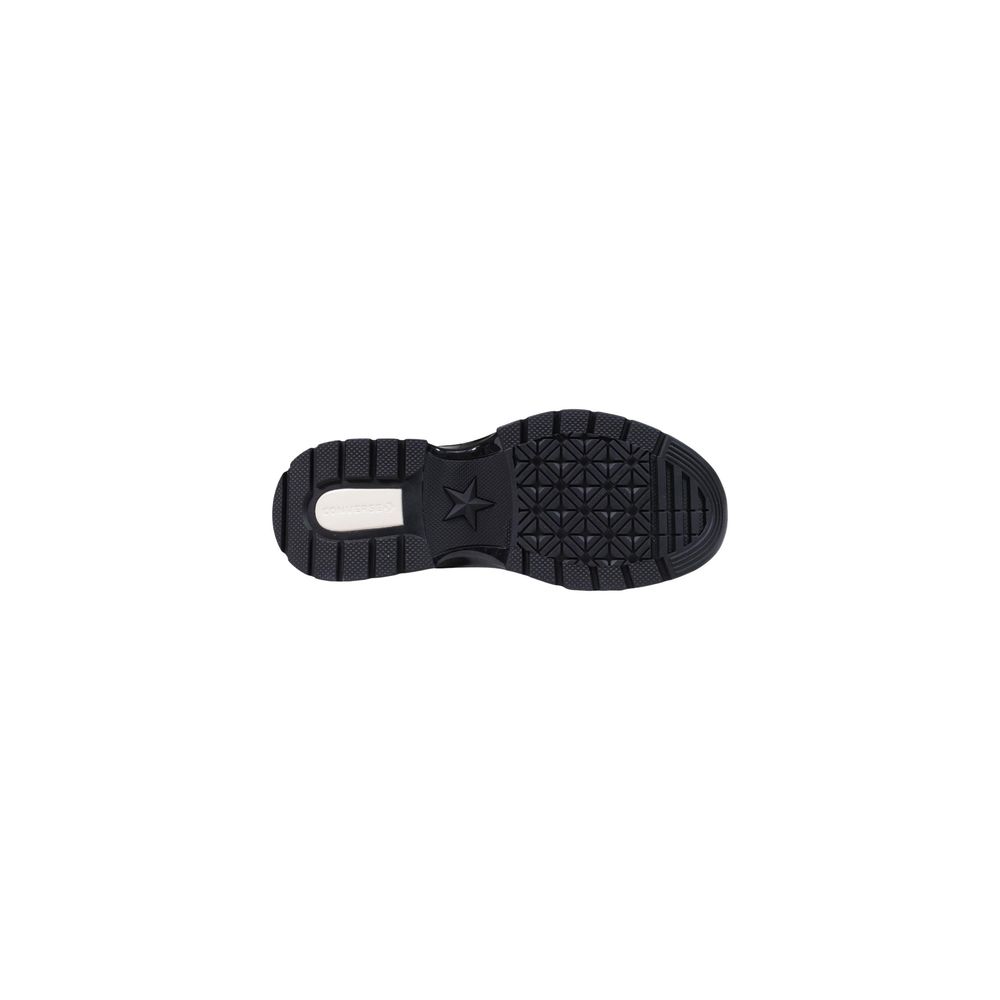 Sneakers by Converse for women in textile black & white presents a impeccable silhouette as Star Women's Chunky Textile Sneakers, expertly defined by a impeccable chunky style for a impeccable, high-fashion look.