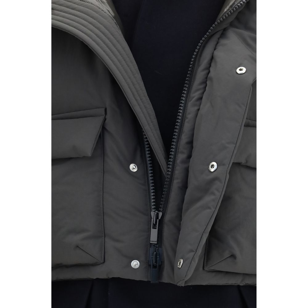 Overcoat by Sacai for women in polyester multicolor showcases a architectural silhouette, artfully detailed with a distinctive and functional pockets & insulated for a architectural finish.