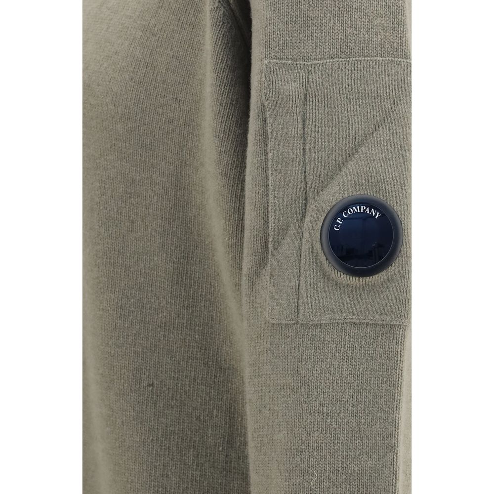 Sweatshirt by C.P. Company for men in polyamide & merino wool bicolour features an magnificent silhouette, showcasing a sophisticated and detail for a truly magnificent finish.