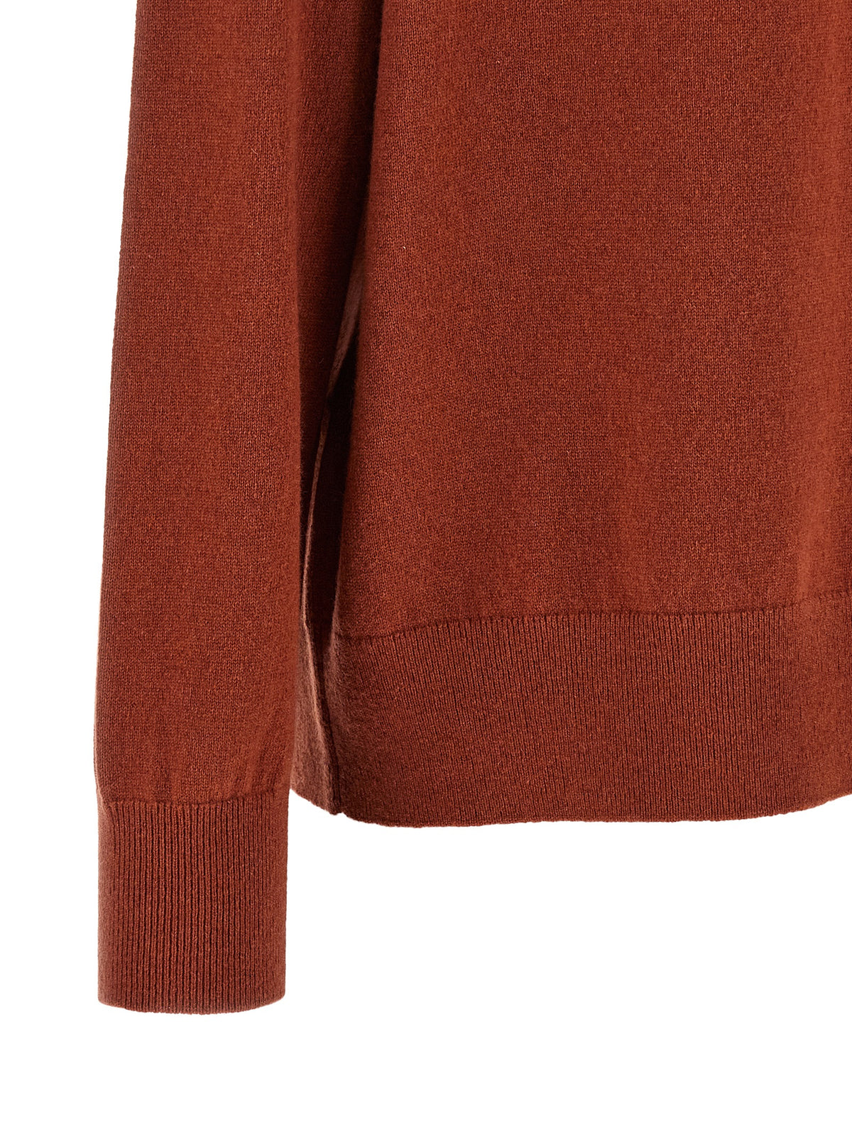 Cardigan by Dries Van Noten for women in plush cashmere red features an crisp silhouette, showcasing a sophisticated and detail for a truly crisp finish.