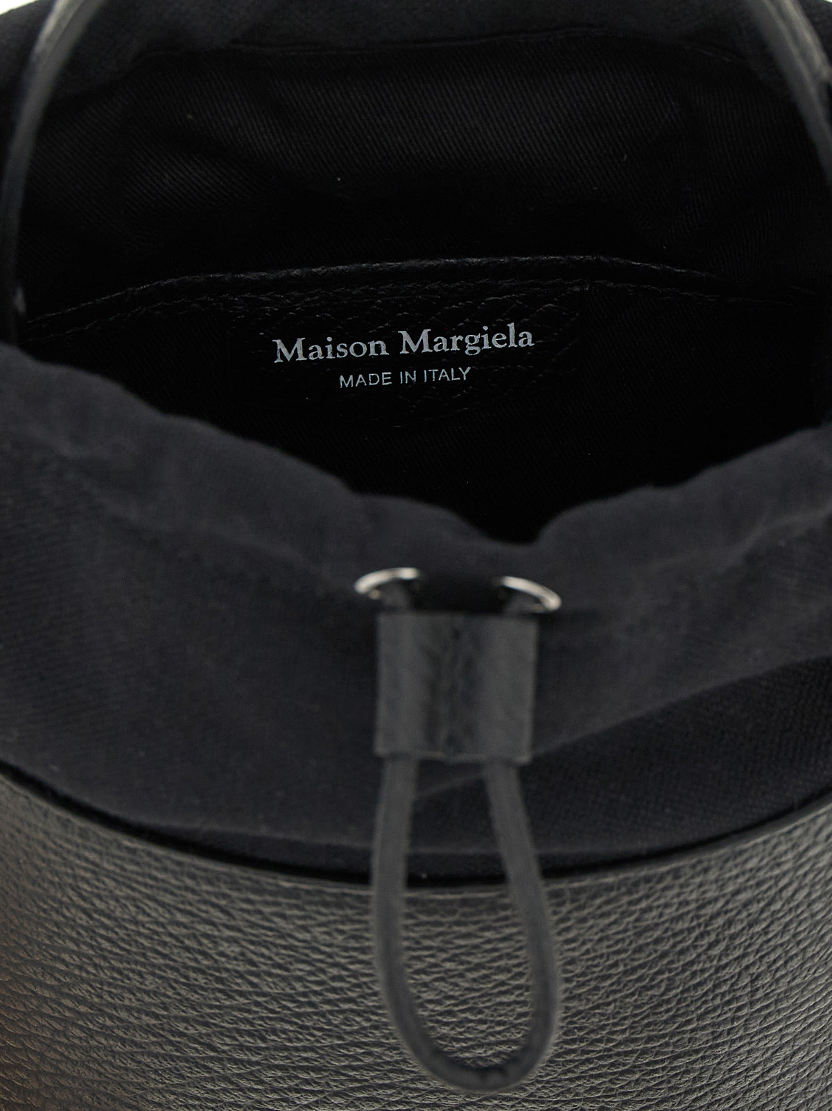 Crossbody Bucket Handbag by Maison Margiela for women in calfskin leather black features an versatile silhouette, showcasing a secure drawstring and versatile with versatile crossbody-strap & shoulder-strap for a versatile finish.
