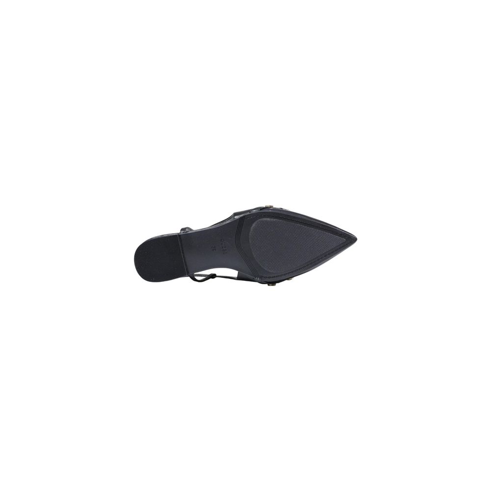 Platform Slingback Pumps Heels by Guess for women in polyurethane black features a effortless chic silhouette, showcasing the Women's Polyurethane Platform Slingback Pumps Heels design with a effortless chic platform and pointed toe style for a effortless chic finish.
