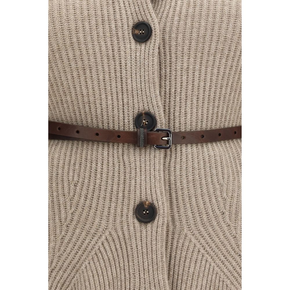 Cardigan by Brunello Cucinelli for women in cashmere leather silk & wool beige features an impeccable silhouette, showcasing a sophisticated and detail for a truly impeccable finish.