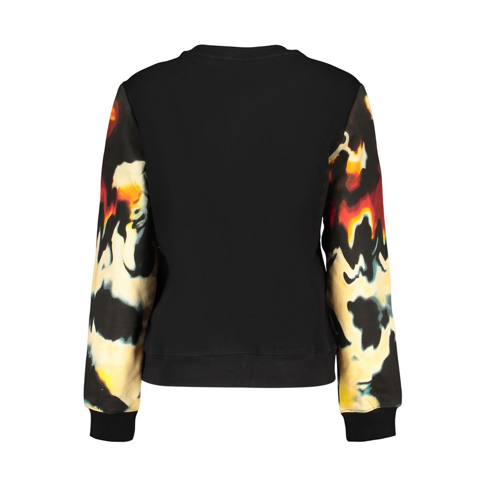 Sweatshirt by Desigual for women in cotton black, signature-print & print features an magnificent silhouette, showcasing a sophisticated crew neckline and detail for a truly magnificent finish.