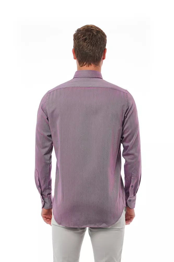 Shirt by Bagutta for men in cotton burgundy presents a discerning silhouette, showcasing a sophisticated and for a truly discerning finish.