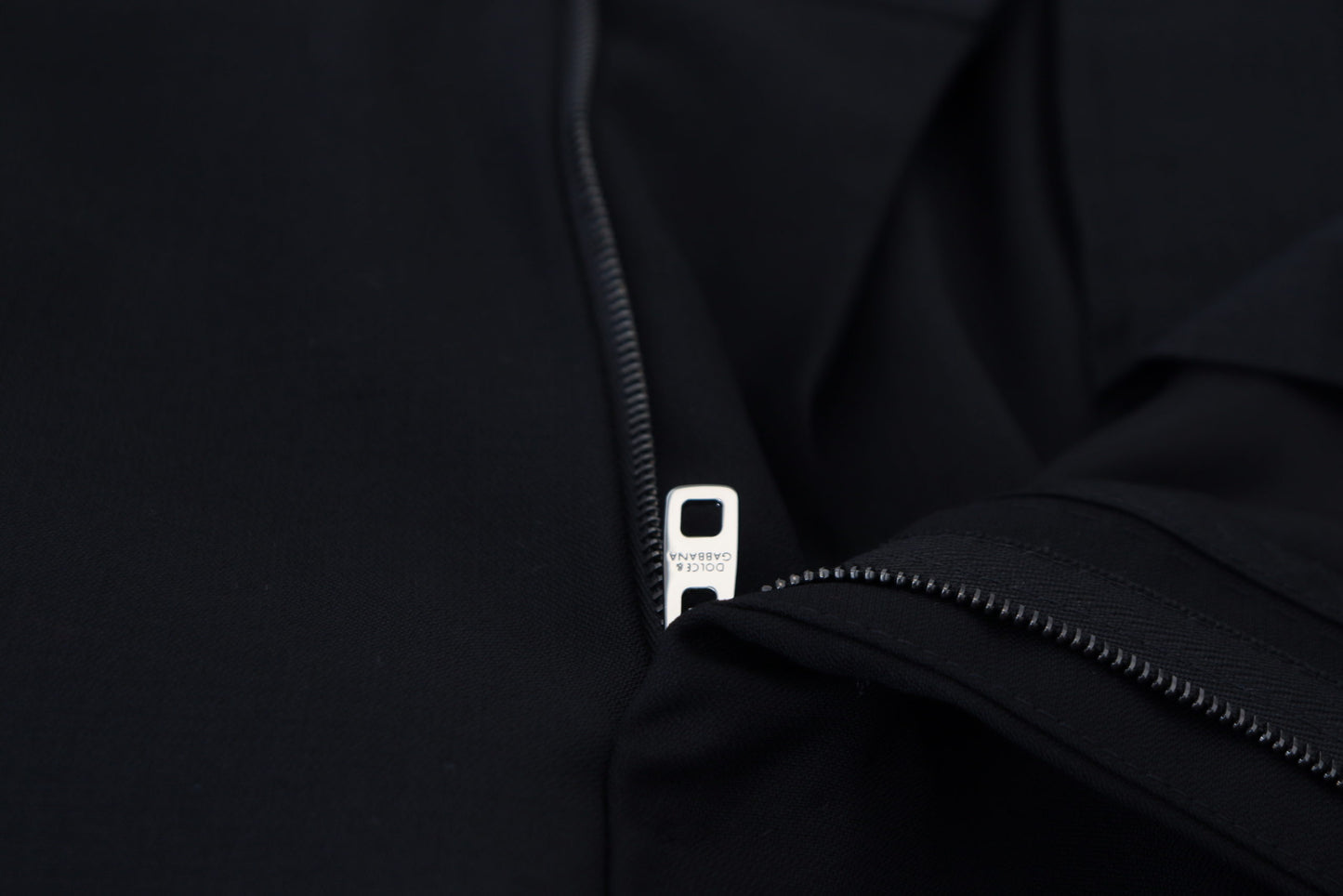 Dolce & Gabbana Men's Black Wool Chino Formal Pants