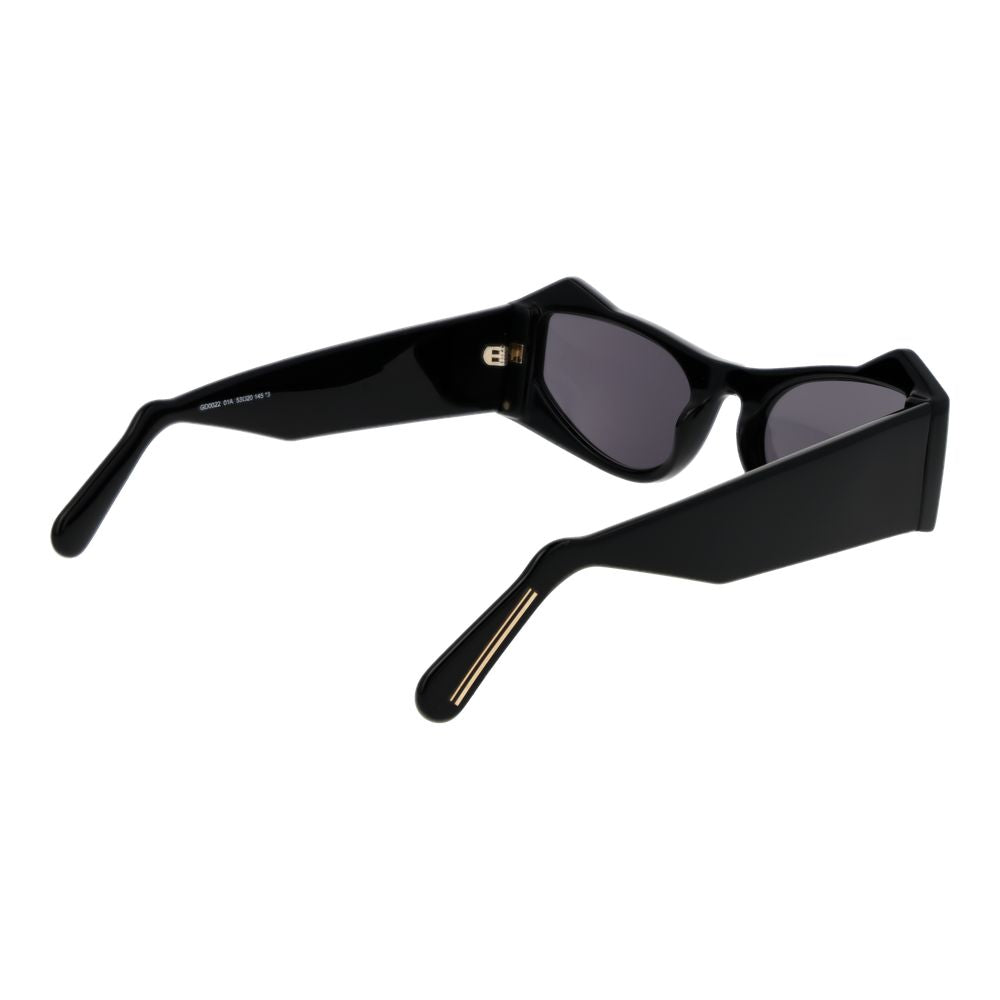 Sunglasses by GCDS for unisex in acetate black features an timeless full-rim cat-eye frame design with black coloured frame frames and non-polarized category-3-dark-tint lens for a timeless finish.