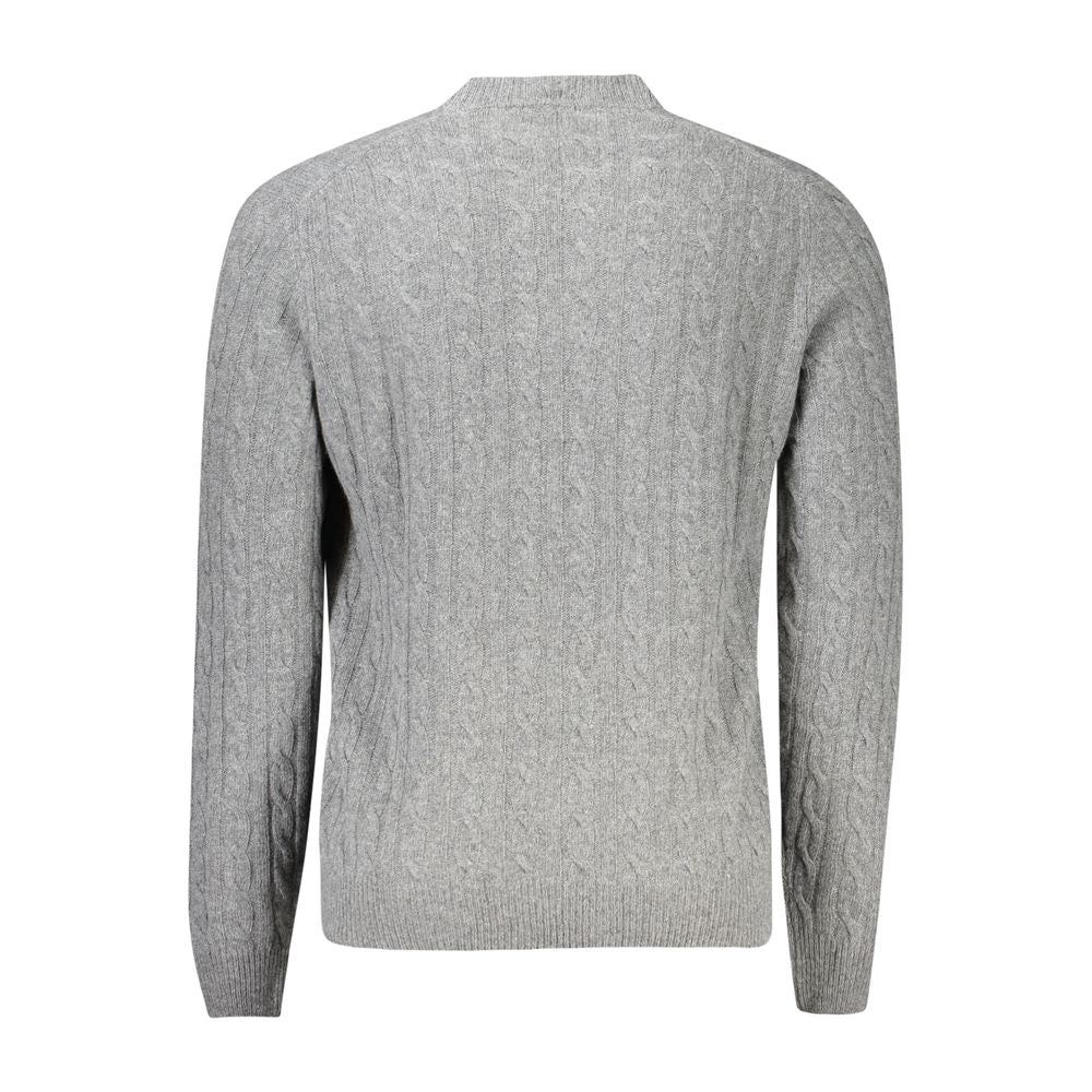 Sweater by North Sails for men in cashmere viscose gray showcases a discreet silhouette, finished with a discreet and for a discreet look.