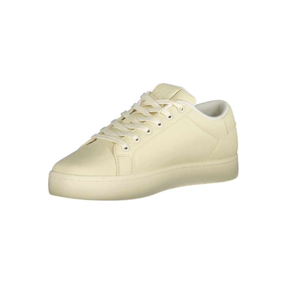 Sneakers by Calvin Klein for men in polyester & polyethylene white features an sumptuous silhouette, showcasing the premium Crisp Men's Fashion Polyester & Polyethylene Sneakers in a sumptuous fashion style that offers a sumptuous finish for refined style.