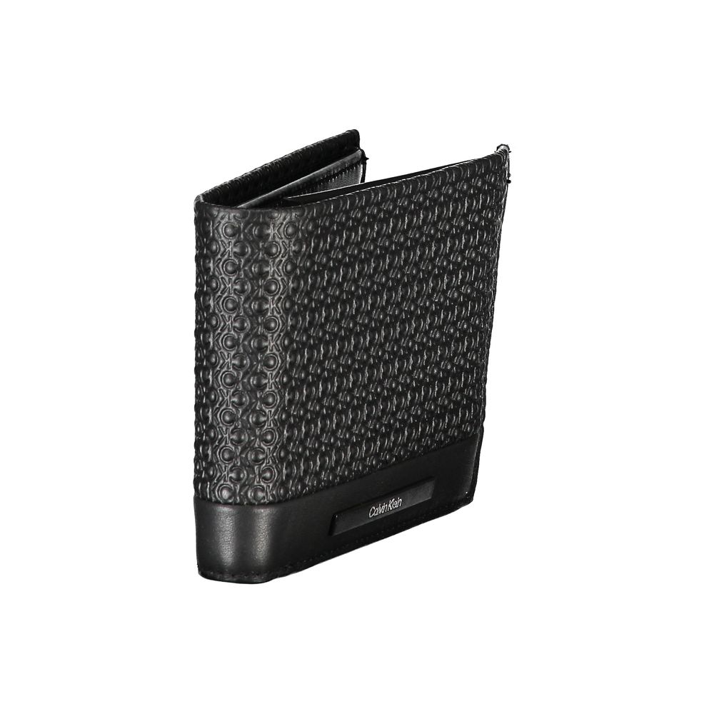 Wallet by Calvin Klein for men in leather black presents a refined silhouette, artfully capturing the essence of the Leather Wallet design with sophisticated rfid-protection coin-purse for a refined look.