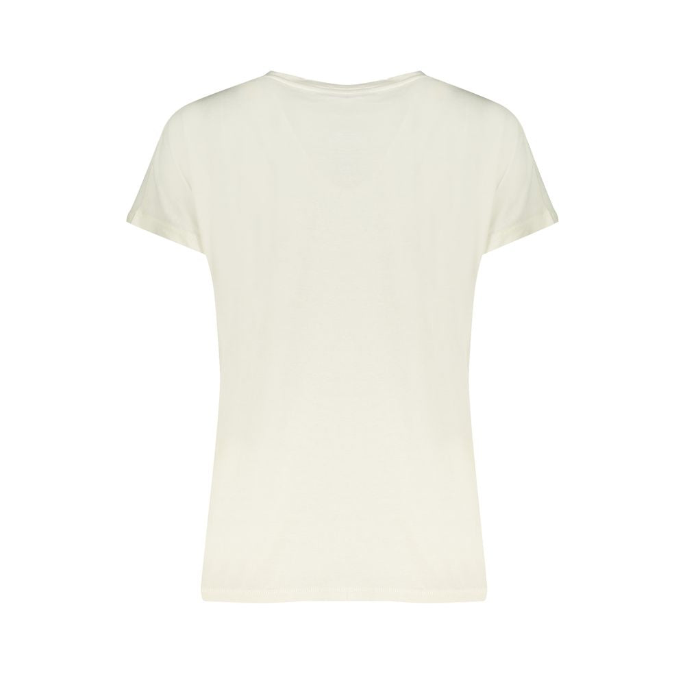 T-Shirt by North Sails for women in organic cotton white & print showcases a chic silhouette, artfully detailed with a chic and for a chic finish.