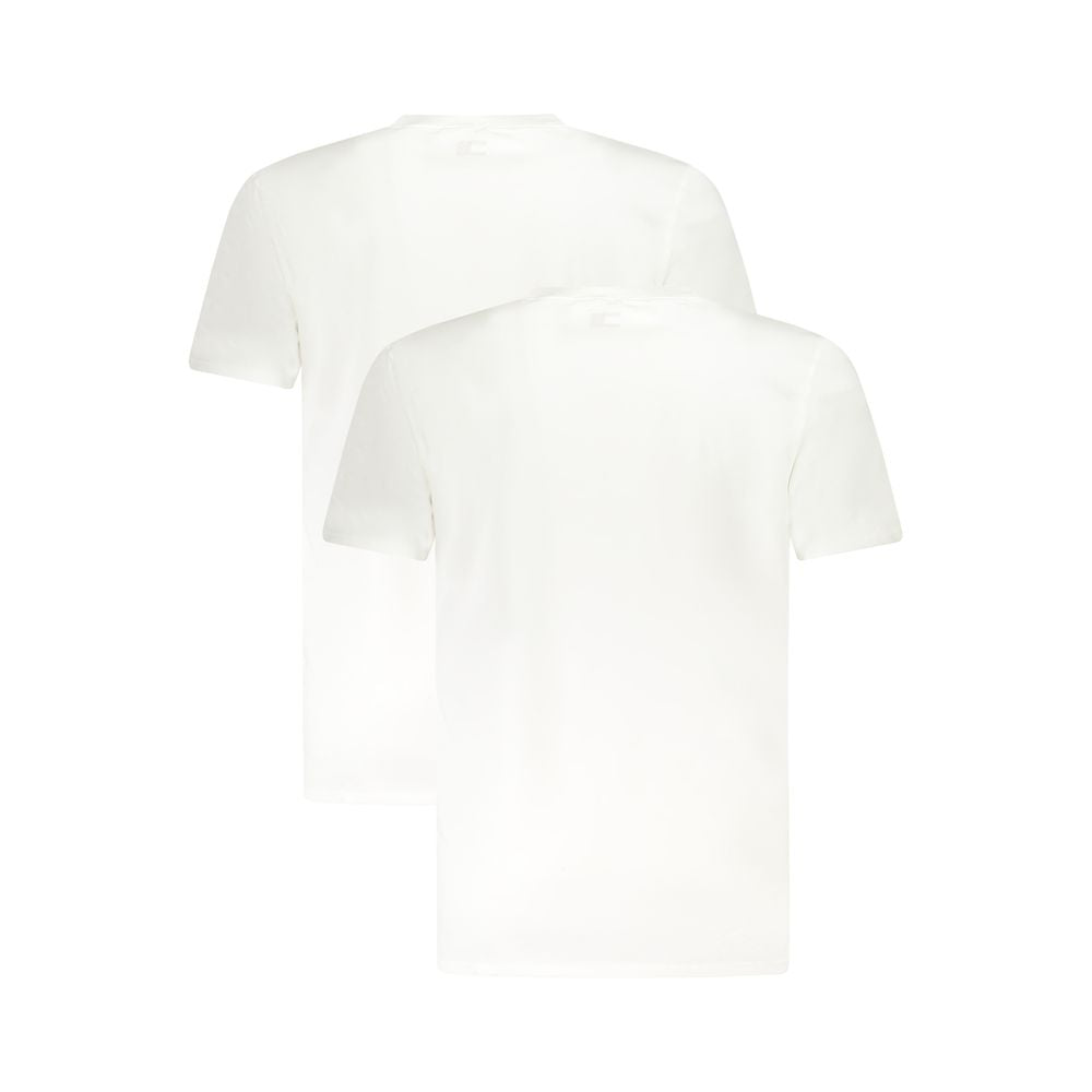 Underwear by Tommy Hilfiger for men in stretch cotton white features a understated fit and understated silhouette that elegantly showcases the premium design elements of the Men's Stretch Cotton Underwear.