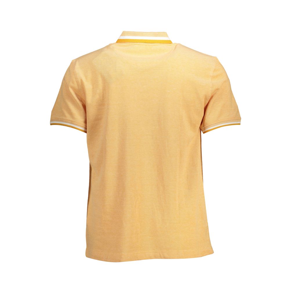 This Polo Shirt by Harmont & Blaine for men in cotton orange presents a flawless silhouette, showcasing flawless detailing and a refined for a truly flawless aesthetic.