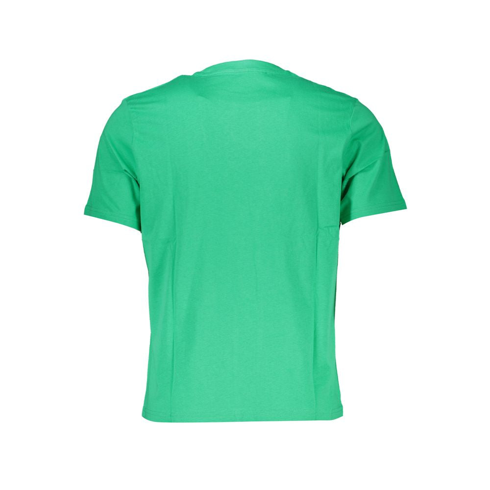 T-Shirt by North Sails for men in cotton green & print showcases a unassuming silhouette, artfully detailed with a refined and unassuming for a sophisticated, contemporary look.