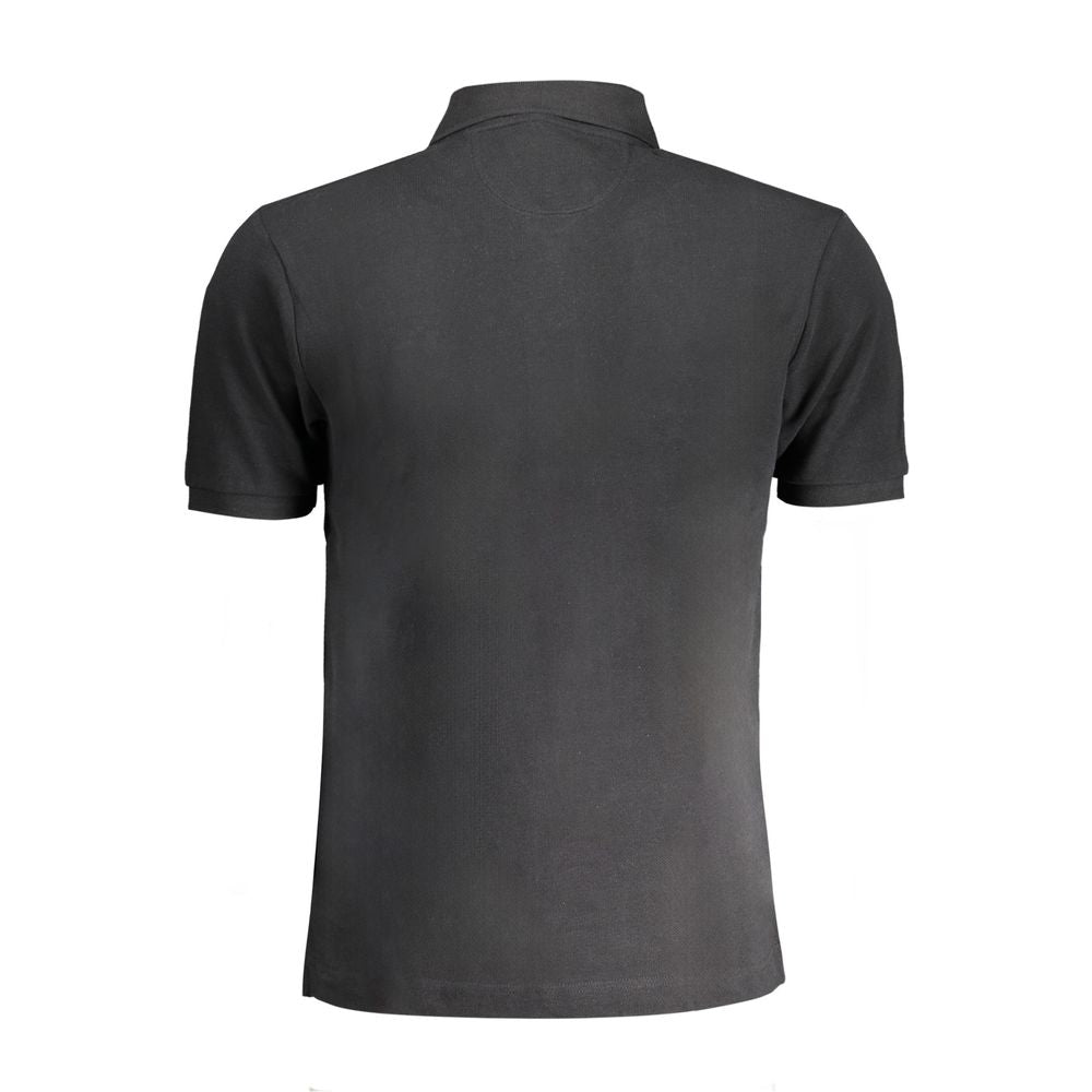 This Polo Shirt by La Martina for men in cotton black & signature presents a flawless silhouette, showcasing flawless detailing and a refined for a truly flawless aesthetic.