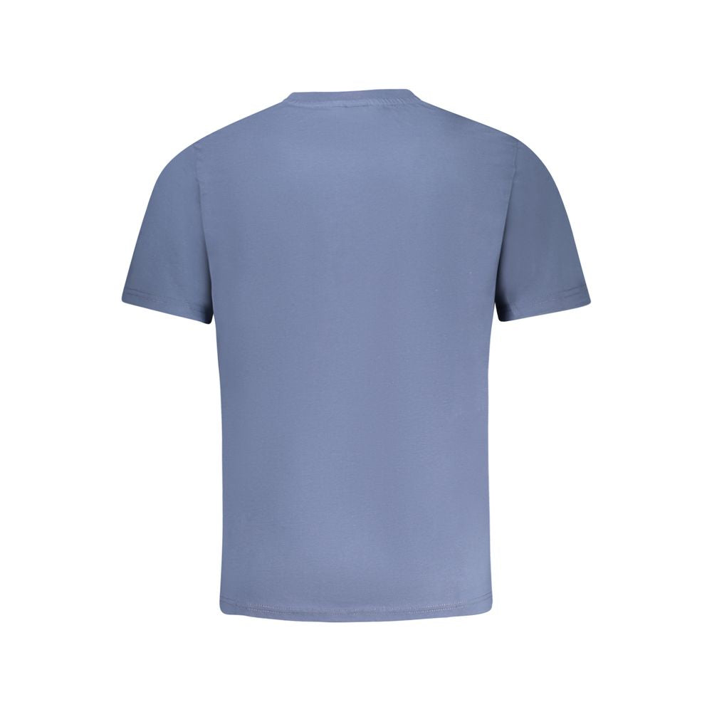 T-Shirt by North Sails for men in cotton blue & print showcases a fashionable silhouette, elegantly detailed with a fashionable and for a sophisticated, high-fashion look.