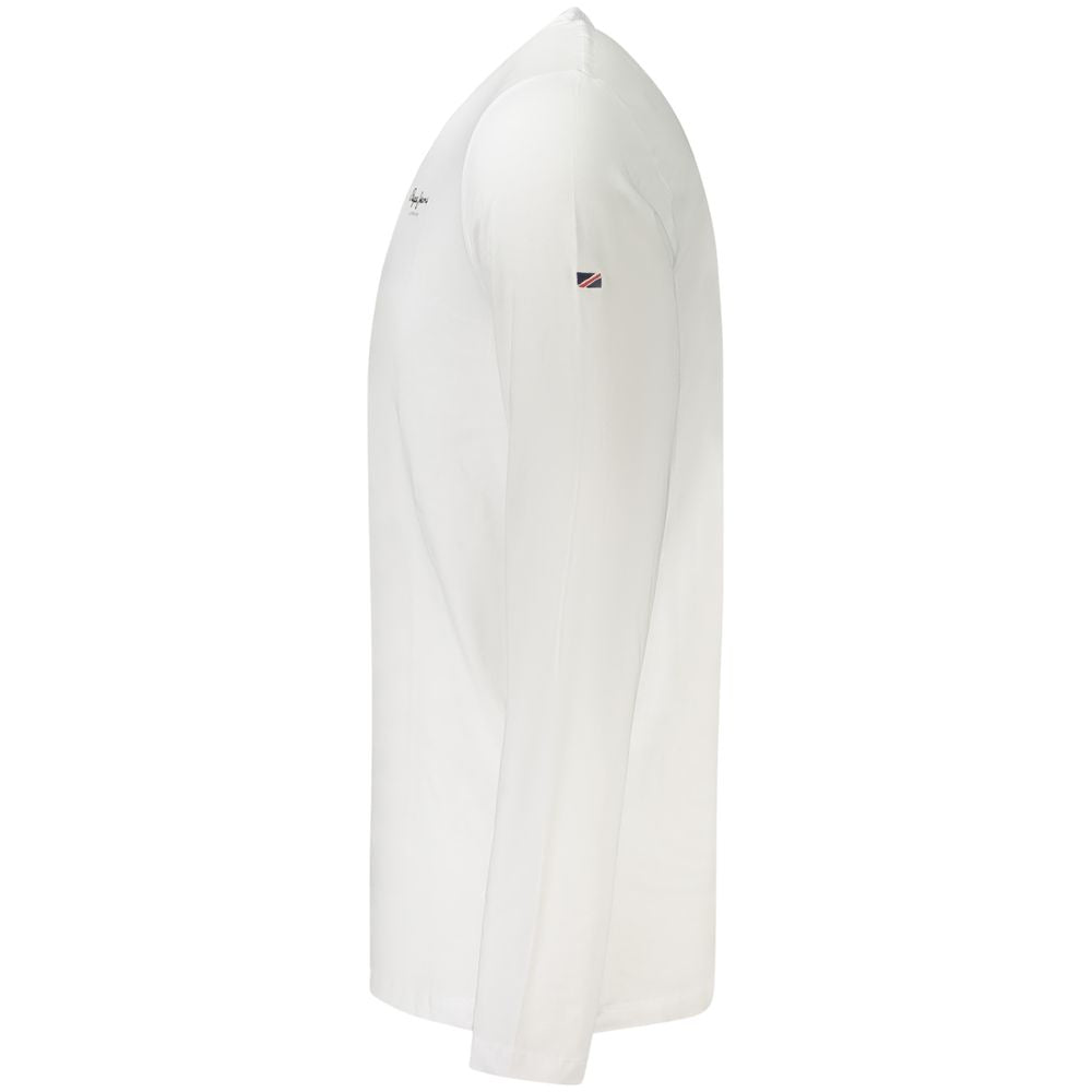 T-Shirt by Pepe Jeans for men in stretch cotton white & print features an edgy silhouette, meticulously detailed with a sophisticated and for a truly edgy finish.