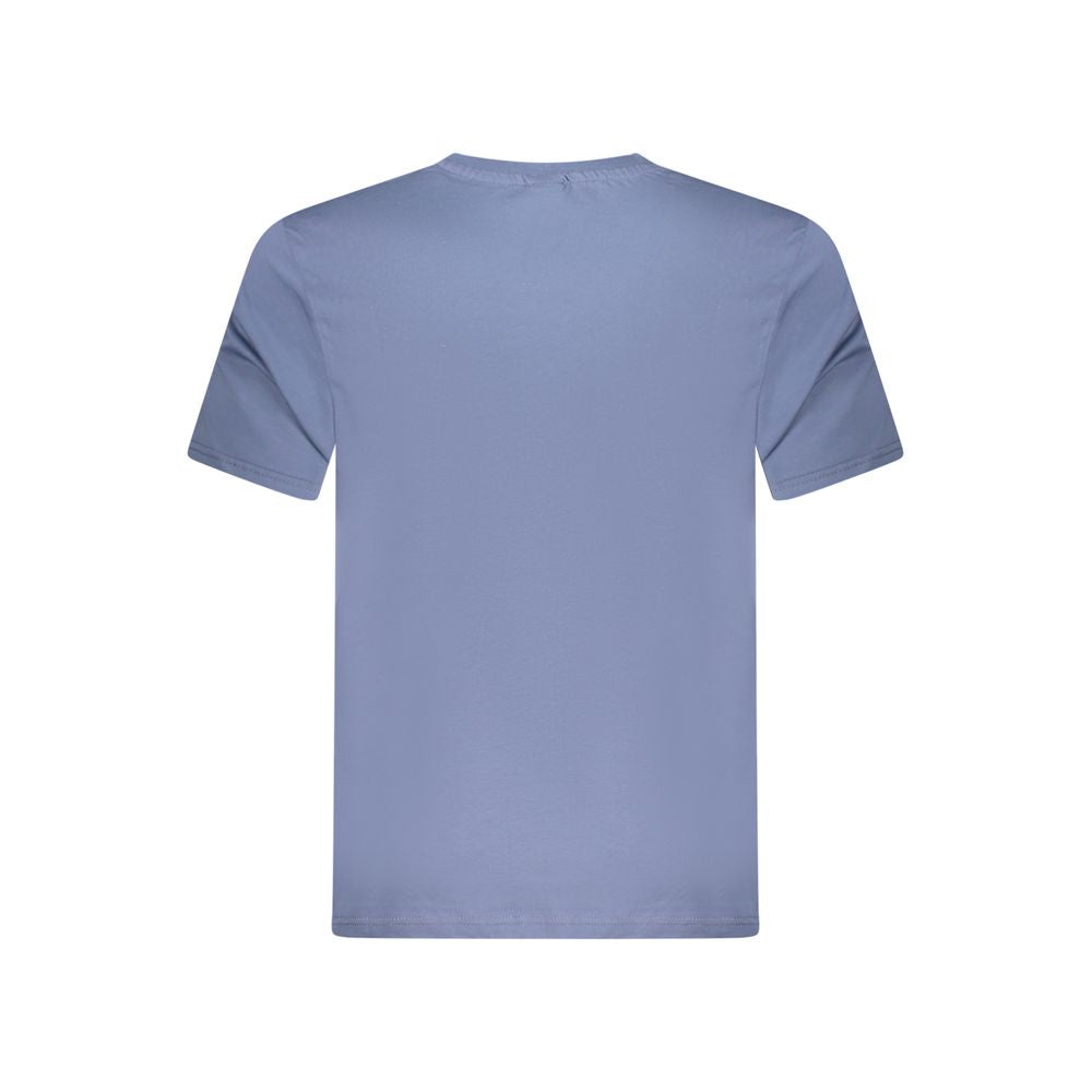 T-Shirt by North Sails for men in cotton blue & print showcases a chic silhouette, artfully detailed with a chic and for a chic finish.