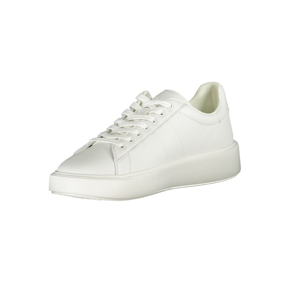 Sneakers by Blauer for men in polyester polyethylene leather white features an sumptuous silhouette, showcasing the premium Men's Fashion Polyester Polyethylene Leather Sneakers in a sumptuous fashion style that offers a sumptuous finish for refined style.